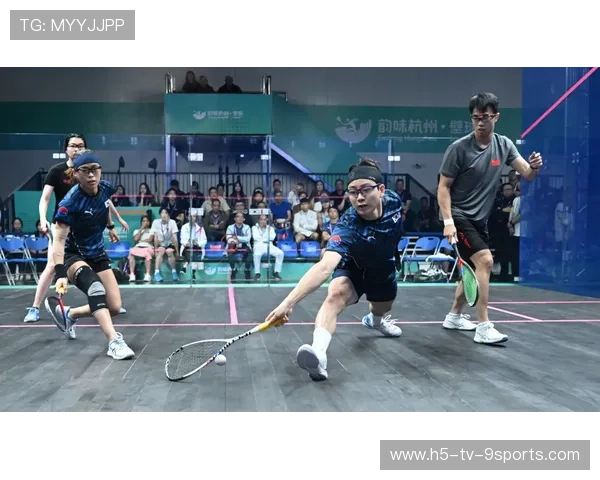 “壁球赛场,快速反击与精准控制:2025世界运动会在高新区全民健身馆激烈上演!” “壁球赛场,快速反击与精准控制:2025世界运动会在高新区全民健身馆激烈上演!”