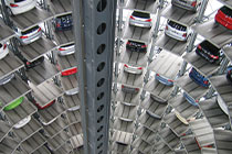 九游娱乐下载-马刺新人训练中展现全面技能引队友惊叹，马刺队战术